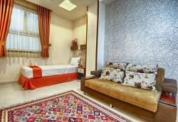 اتاق یک تخته با ظرفیت یک نفر