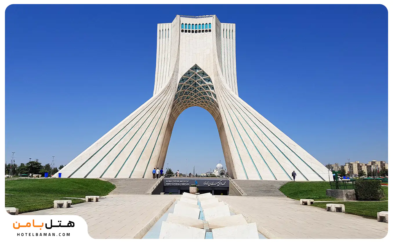 تصویر برج آزادی تهران