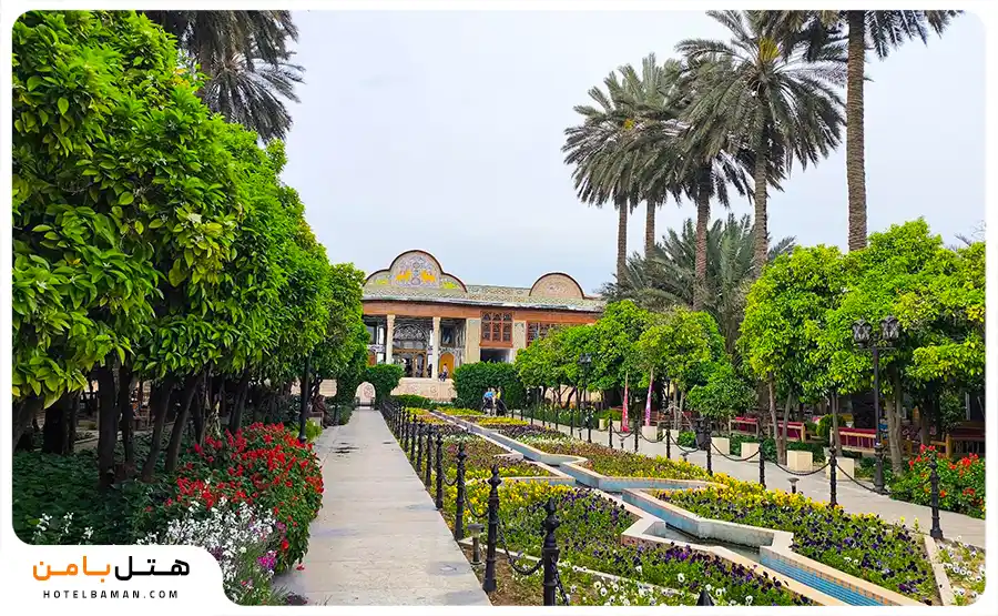 عکس فضای بیرونی باغ نارنجستان شیراز