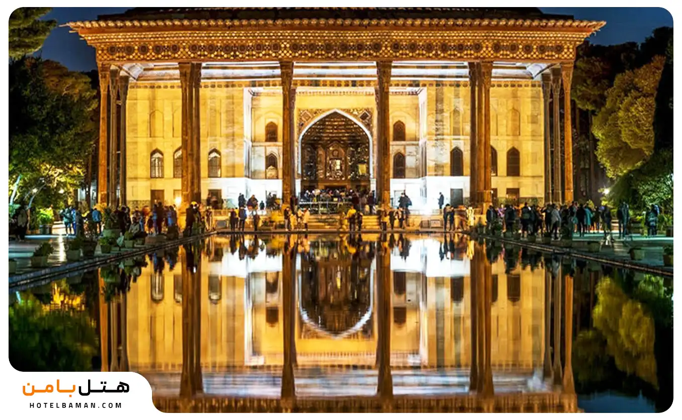 تصویر چهل ستون اصفهان