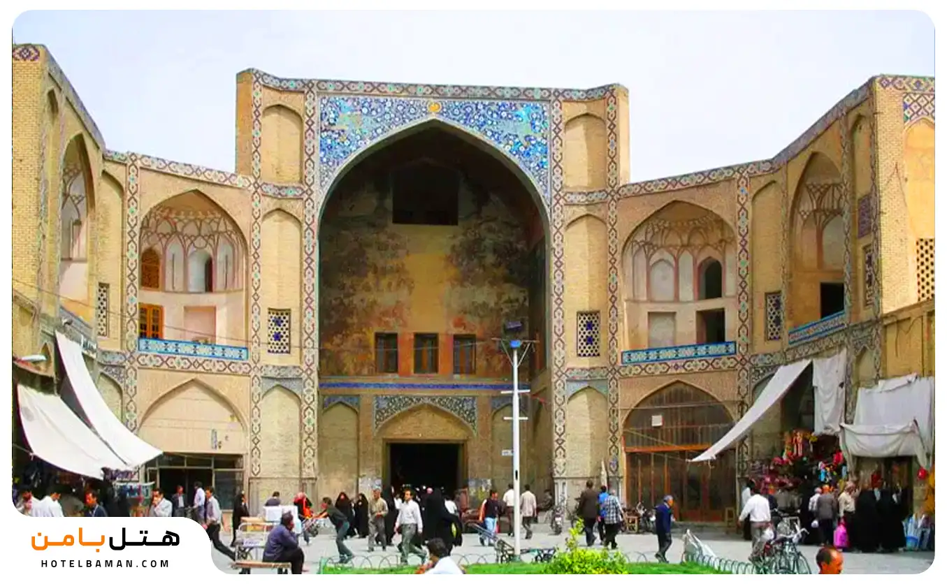 تصویر سردر قیصریه