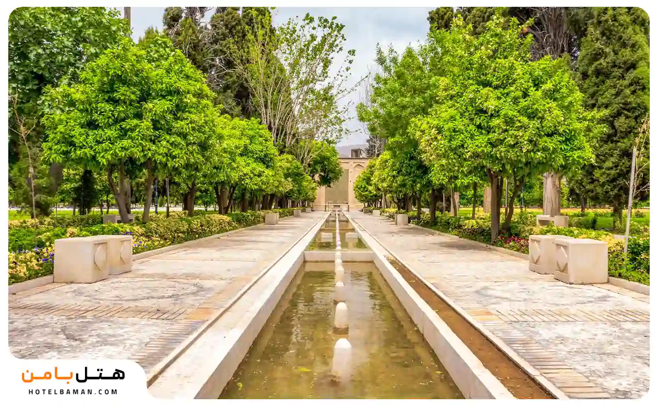 عکس محوطه باغ جهان نما شیراز