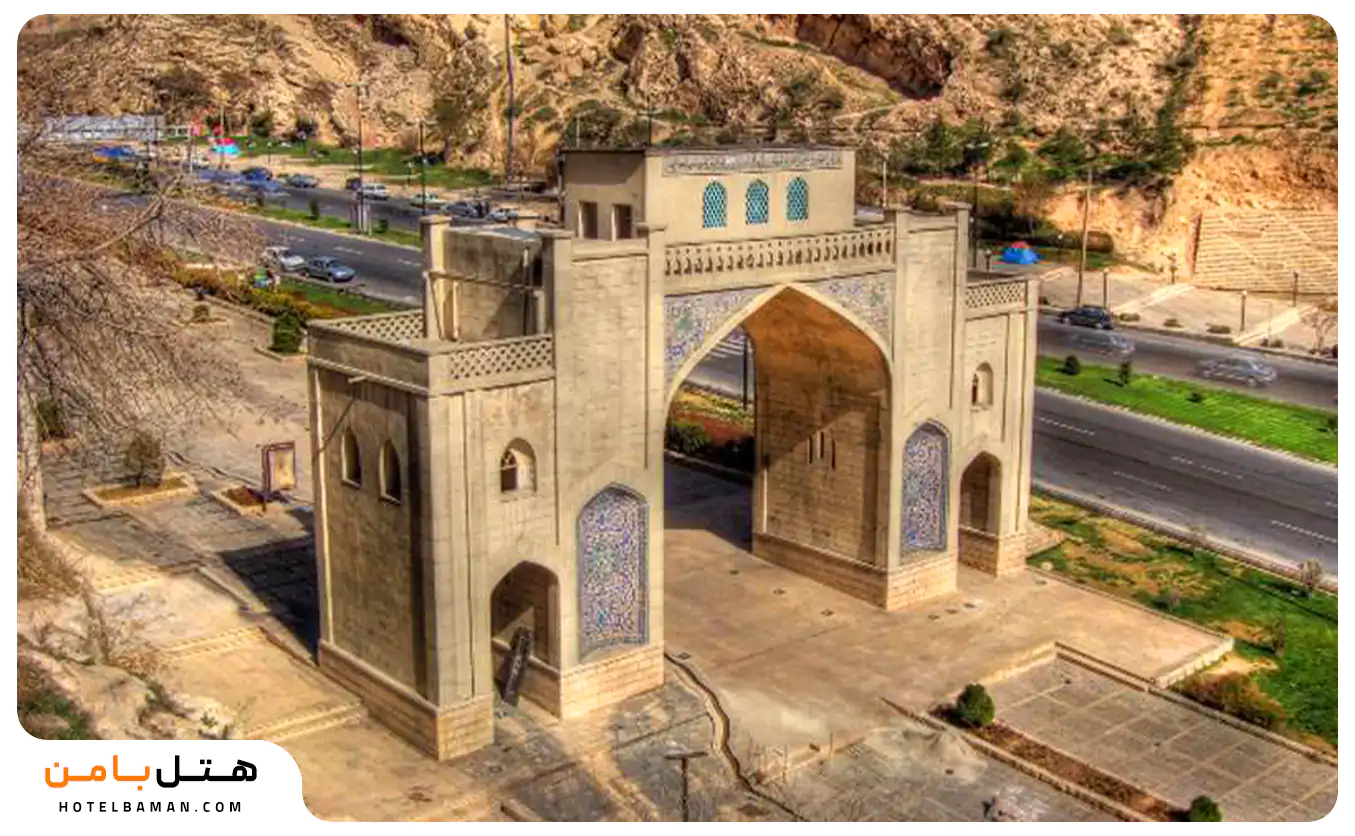 عکس دروازه قرآن شیراز