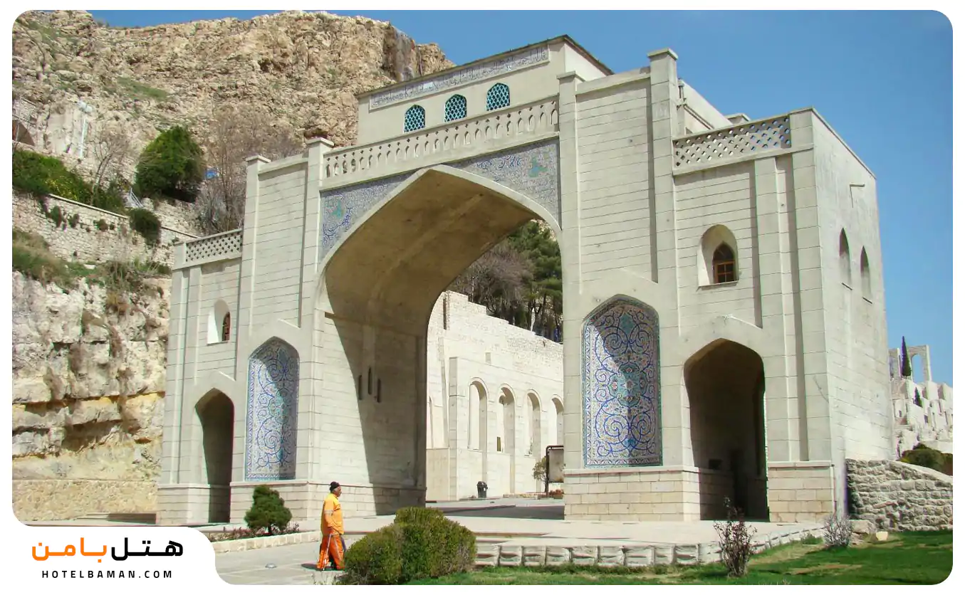 عکس دروازه قرآن شیراز