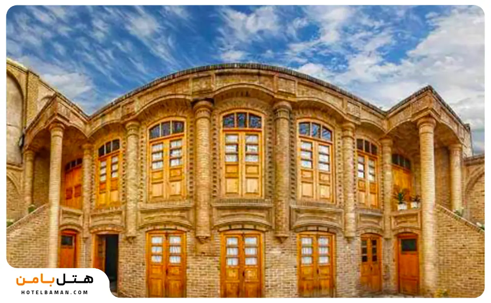 عکس  از نمای کلی خانه توکلی مشهد