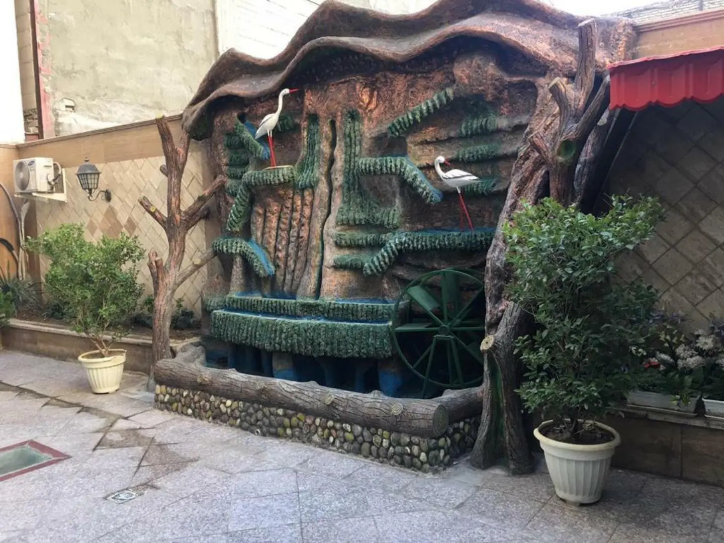 هتل آپارتمان شیرزاد مشهد