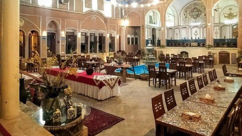 اقامتگاه سنتی نگین کاشان
