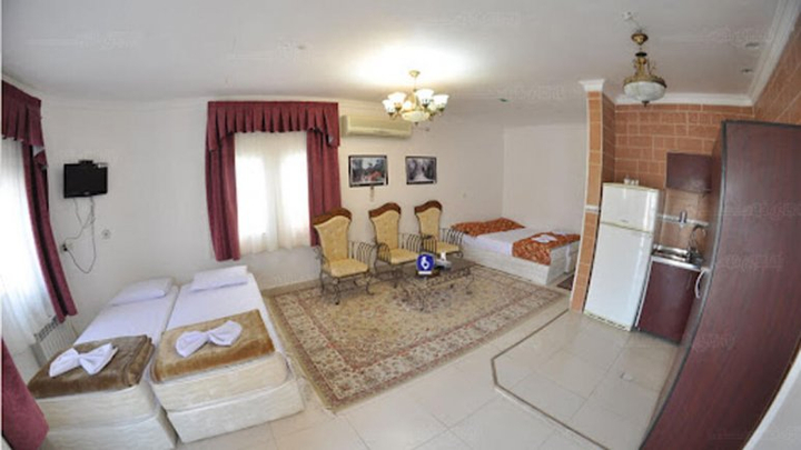 هتل نارنجستان طبس