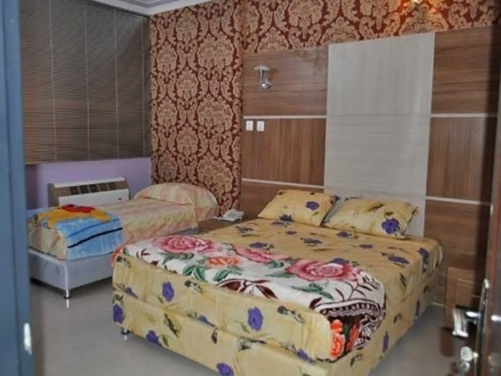 هتل زمرد خوی