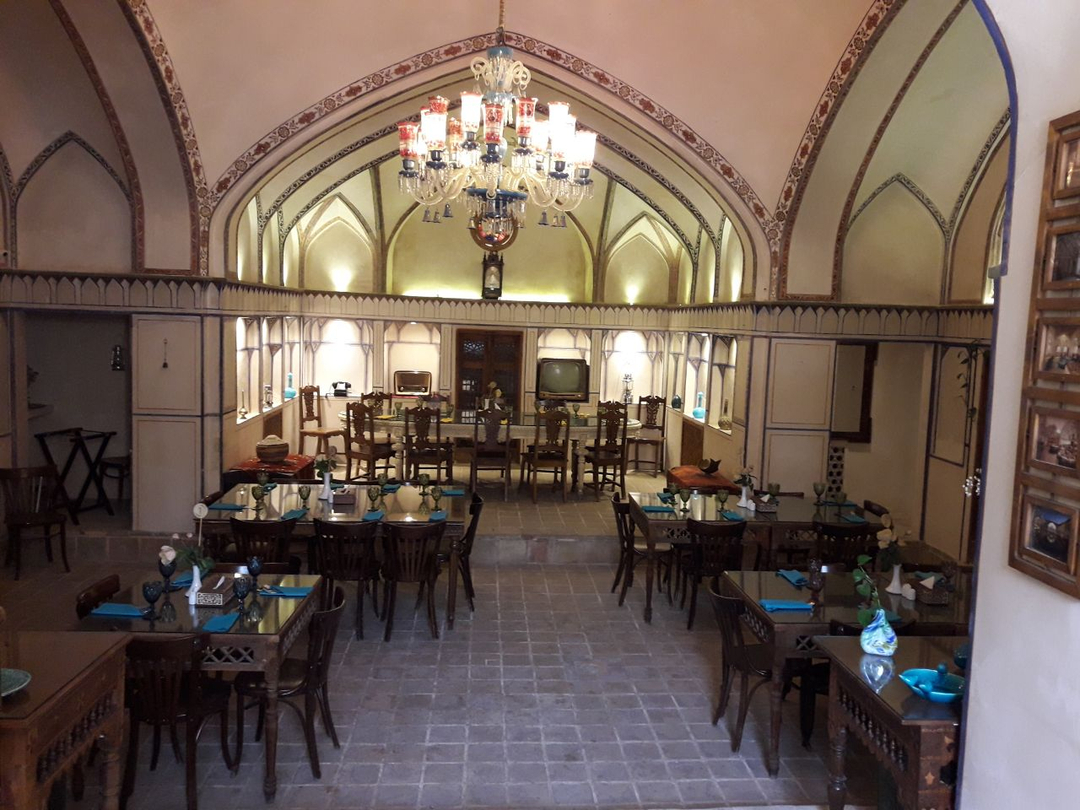اقامتگاه سنتی مهینستان راهب کاشان
