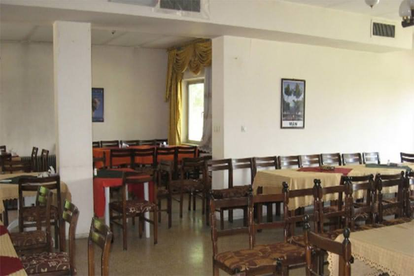 هاستل جهانگردی داران