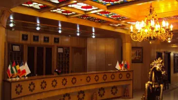 هتل آپارتمان سفیر قشم