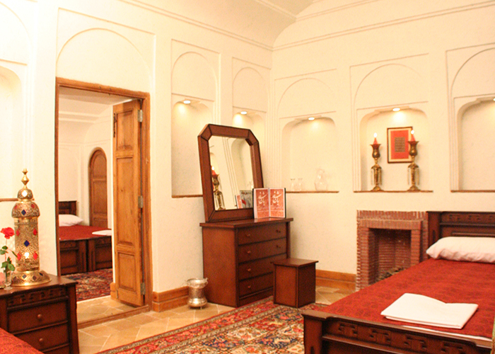 هتل باغ مرشد یزد