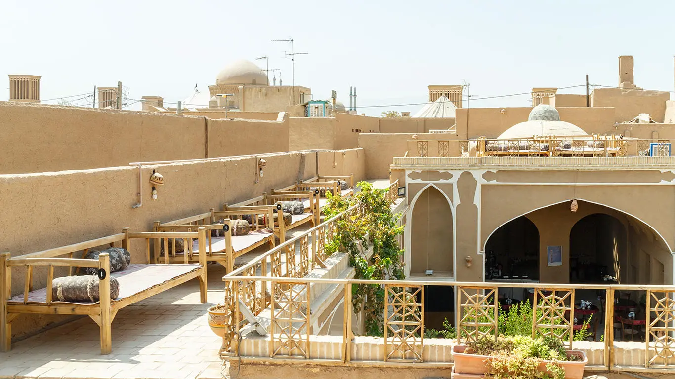 اقامتگاه بومگردی شعرباف یزد