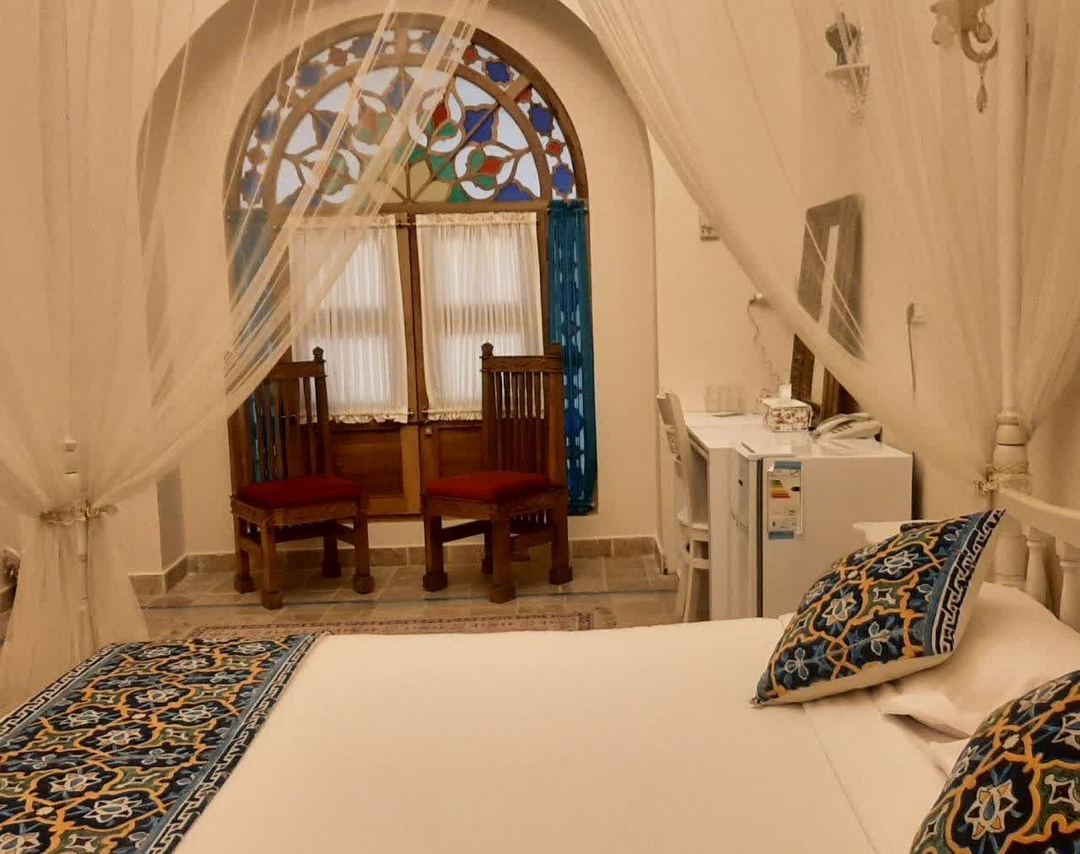 اقامتگاه سنتی آریانا کاشان