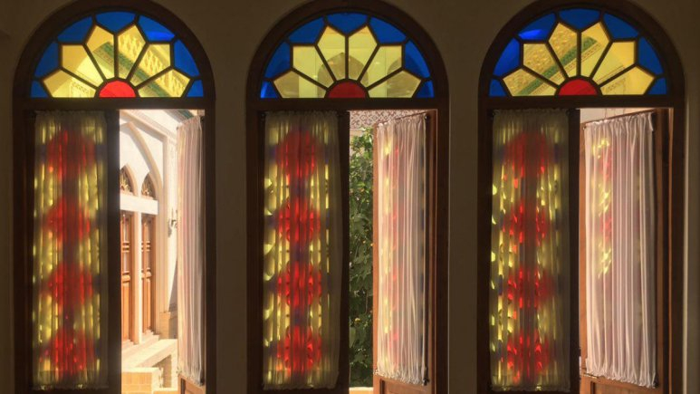 اقامتگاه سنتی نه چم کاشان