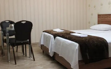 خانه مسافر ترشیززاد مشهد