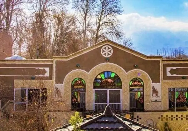 اقامتگاه بومگردی کیان مهریز