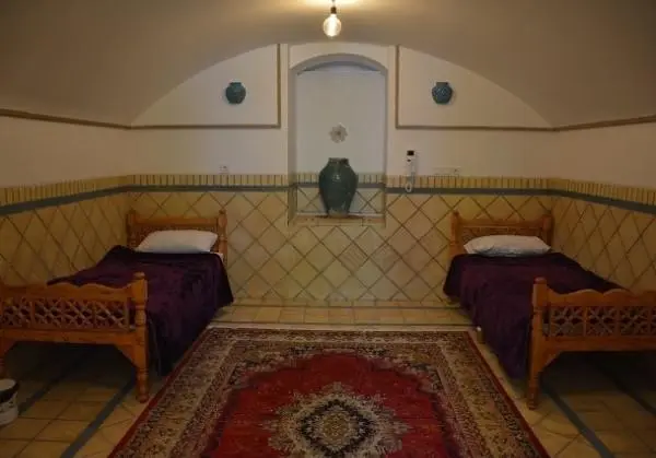 اقامتگاه بومگردی کیان مهریز