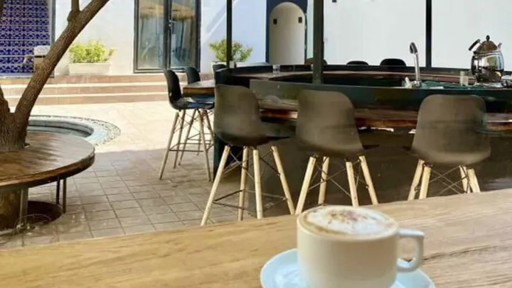 خانه مسافر حراتیج اصفهان