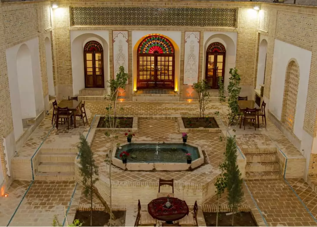 اقامتگاه سنتی کلیاس کرمان