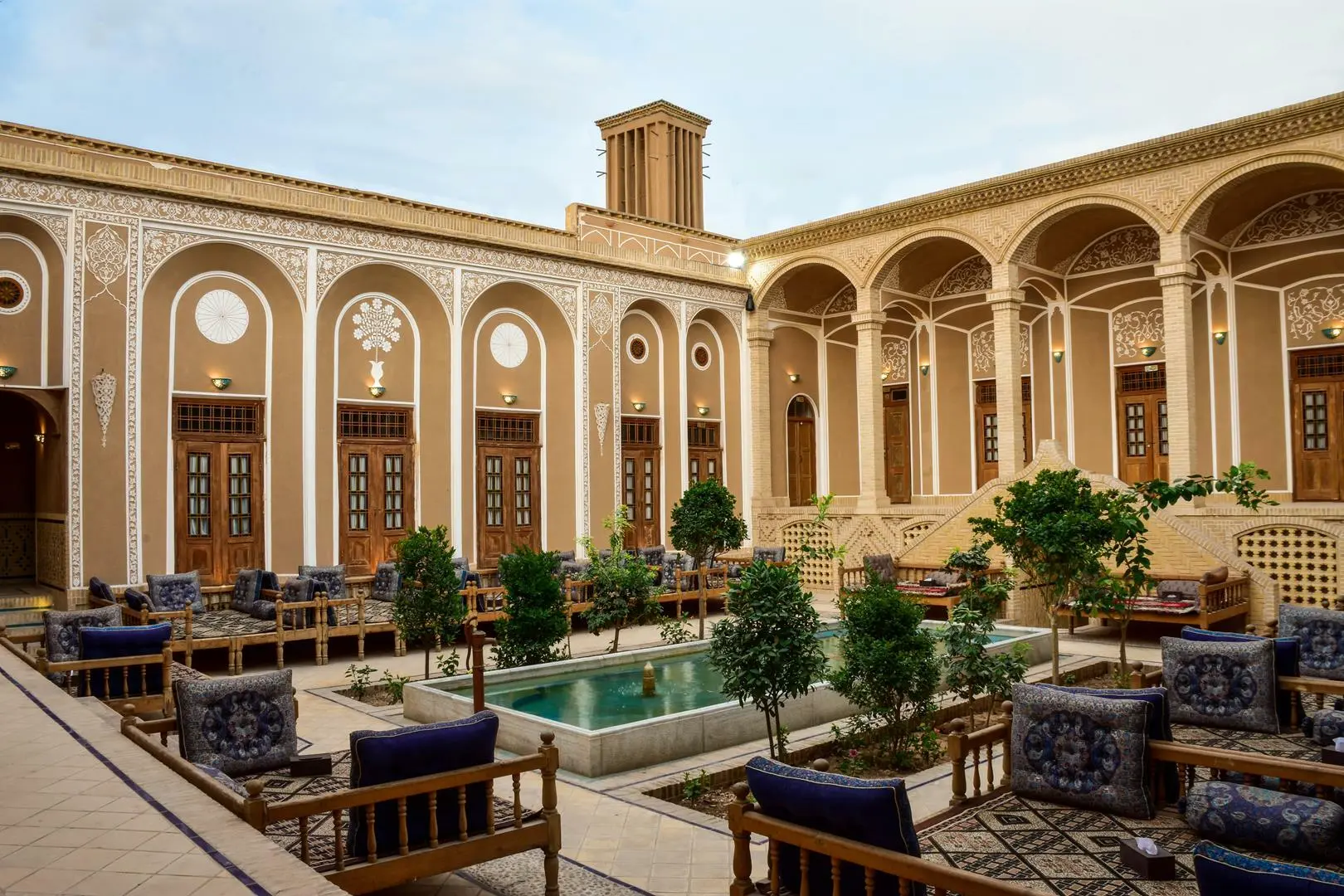 بوتیک دربار یزد