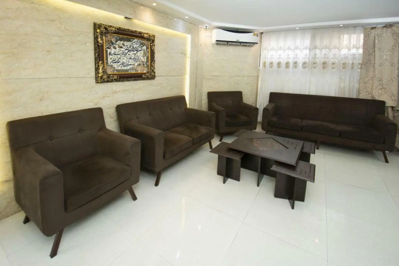 خانه مسافر مروارید شرق مشهد
