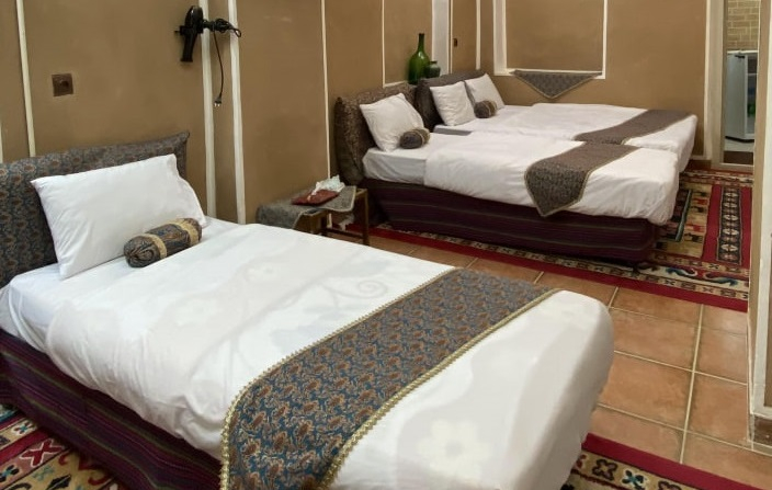 اقامتگاه بومگردی آذری ها یزد
