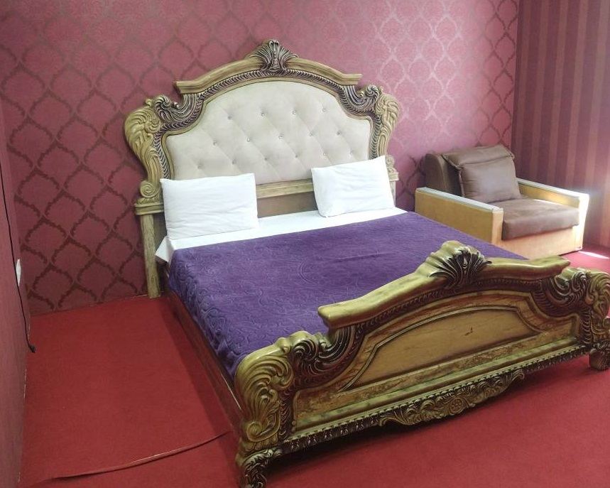 هتل تندیس همدان