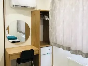خانه مسافر نشاط شیراز