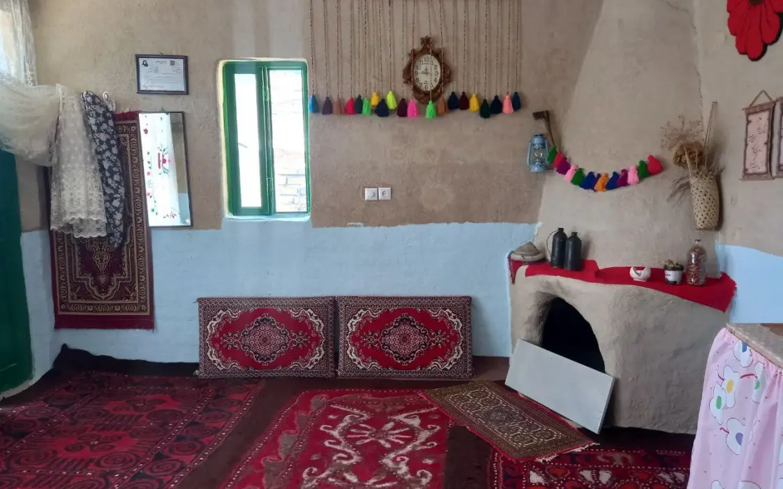 اقامتگاه بومگردی انجول گالیکش