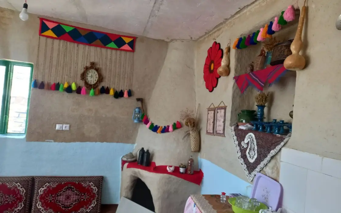 اقامتگاه بومگردی انجول گالیکش