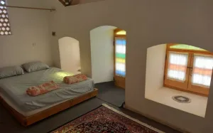اقامتگاه سنتی بانوچ آران و بیدگل