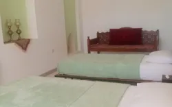 اقامتگاه بومگردی هشت بهشت گلپایگان
