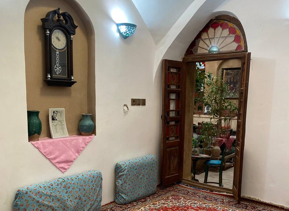 اقامتگاه بومگردی هشت یزد