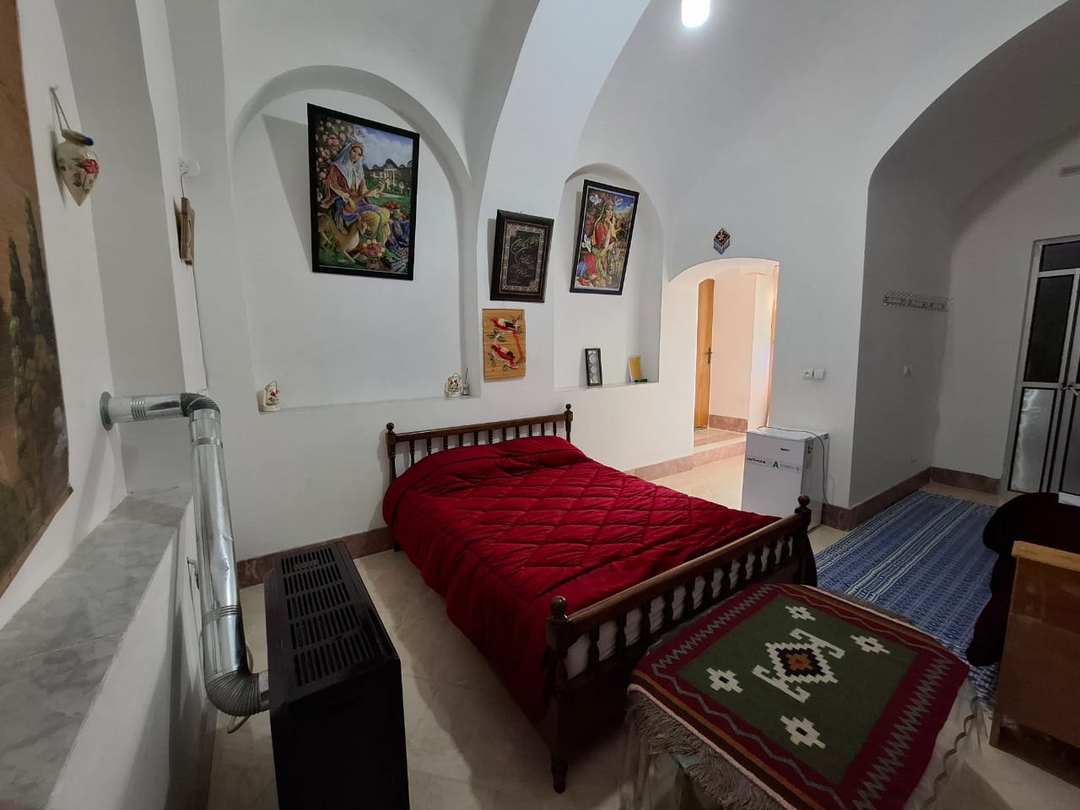اقامتگاه بومگردی دیوان سالار نایین