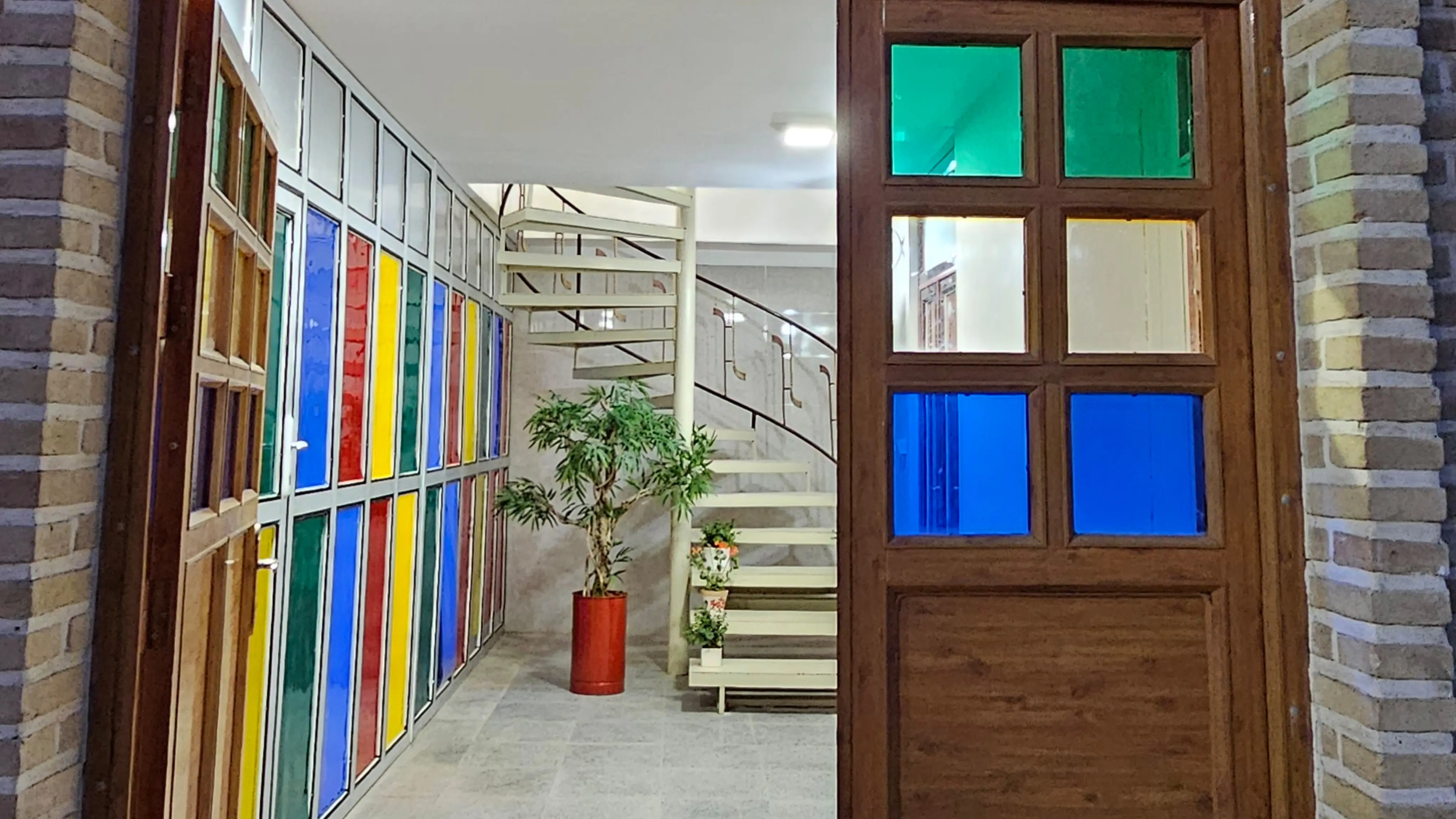 مجتمع گردشگری عمارت حاکم ساوه