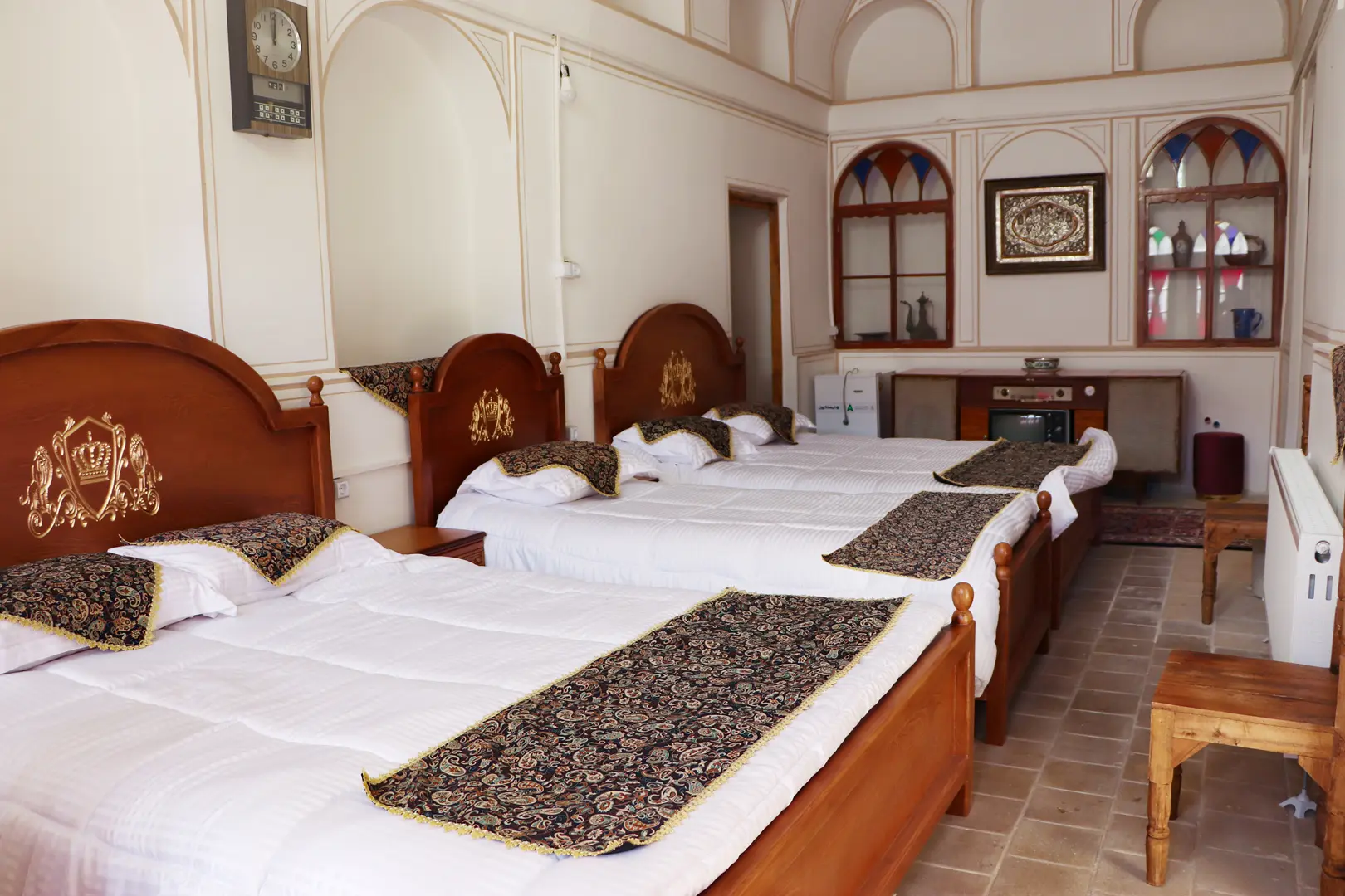 اقامتگاه سنتی عمارت زرتاج اصفهان