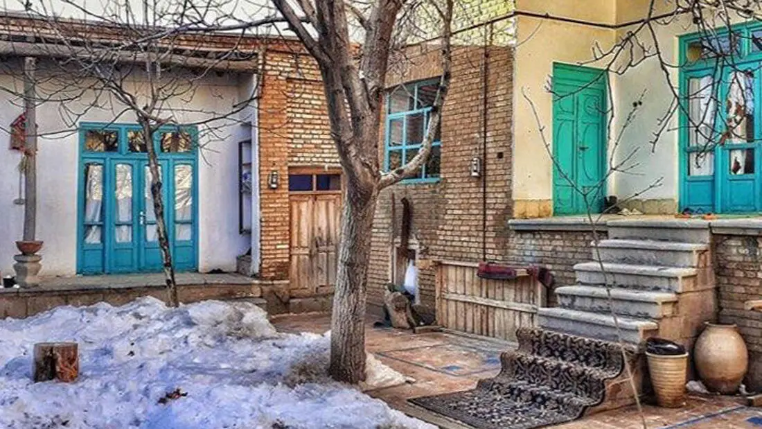 اقامتگاه بومگردی خانه جواهری بوئین میاندشت خوانسار