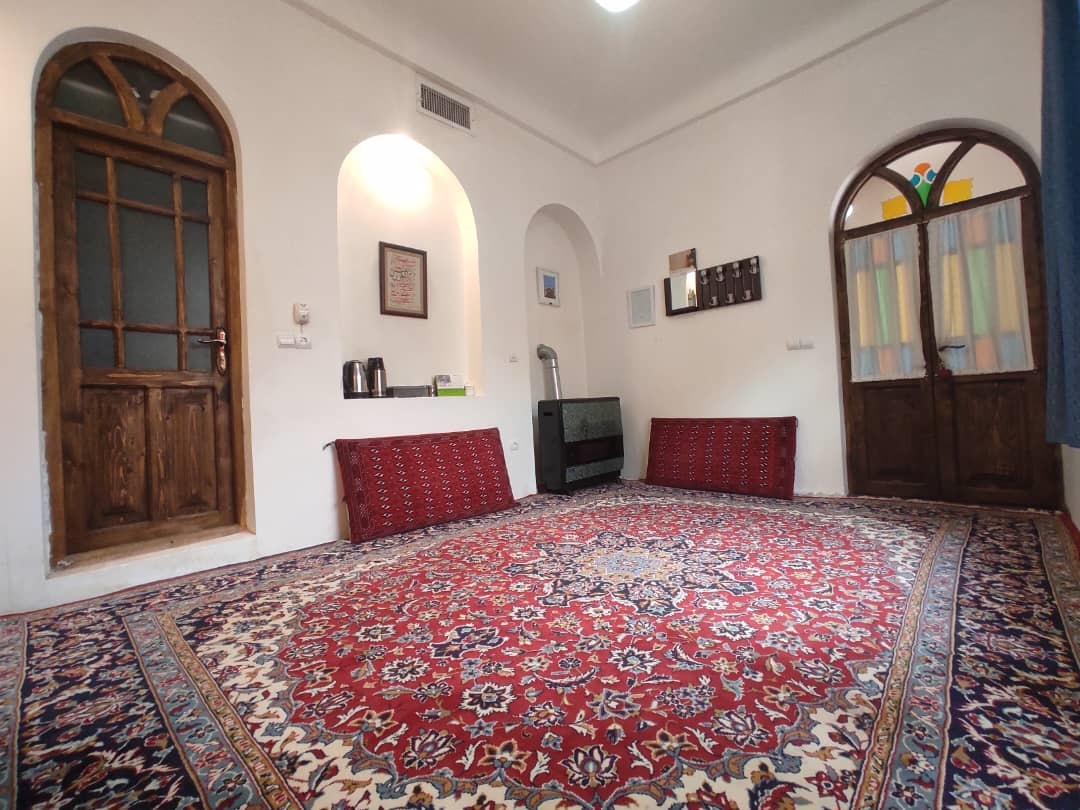 اقامتگاه سنتی خانه سمنانی ها