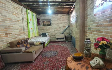 خانه مسافر ادیب زاده (خانه طبیعت) بسطام