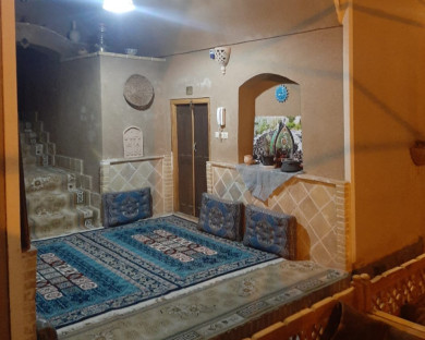 اقامتگاه بومگردی خانه نقلی تفت