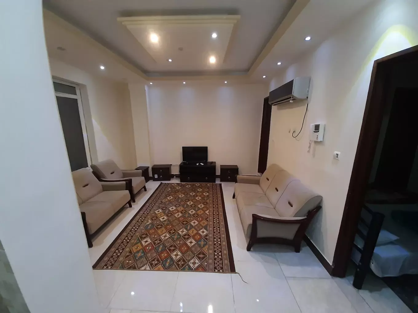 خانه مسافر دریا عسلویه