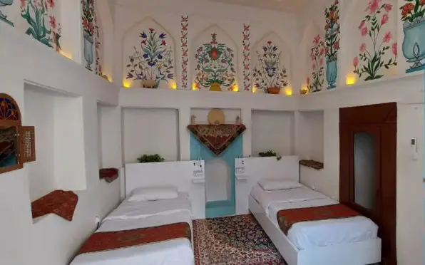 اقامتگاه بومگردی طاها اصفهان