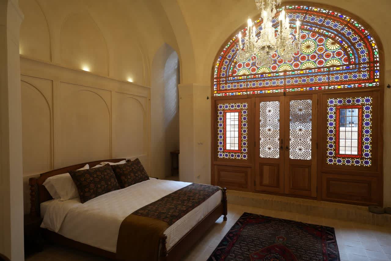 اقامتگاه سنتی استادی کاشان