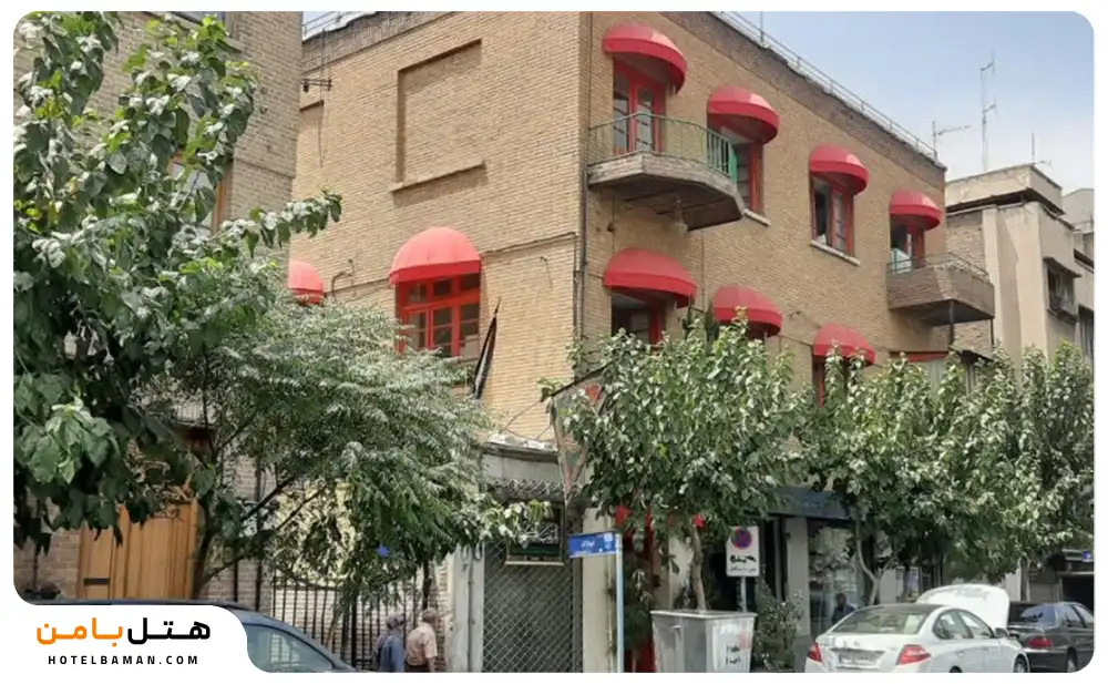 اقامتگاه سنتی لولاگر تهران