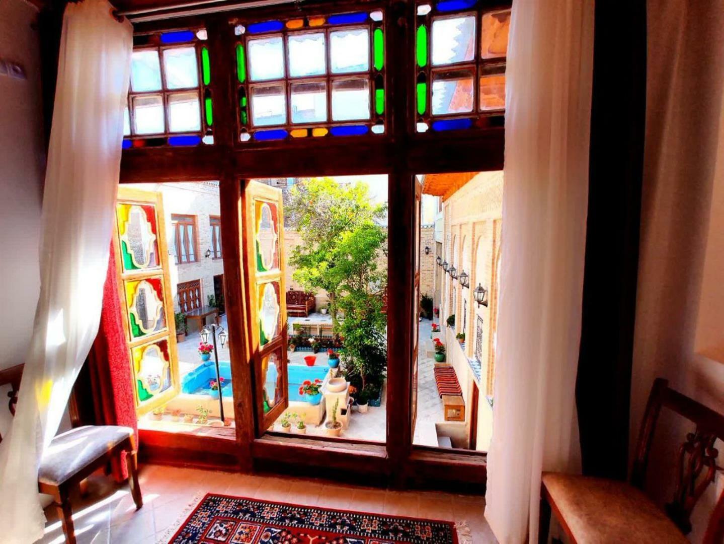 اقامتگاه سنتی عمارت سران شیراز
