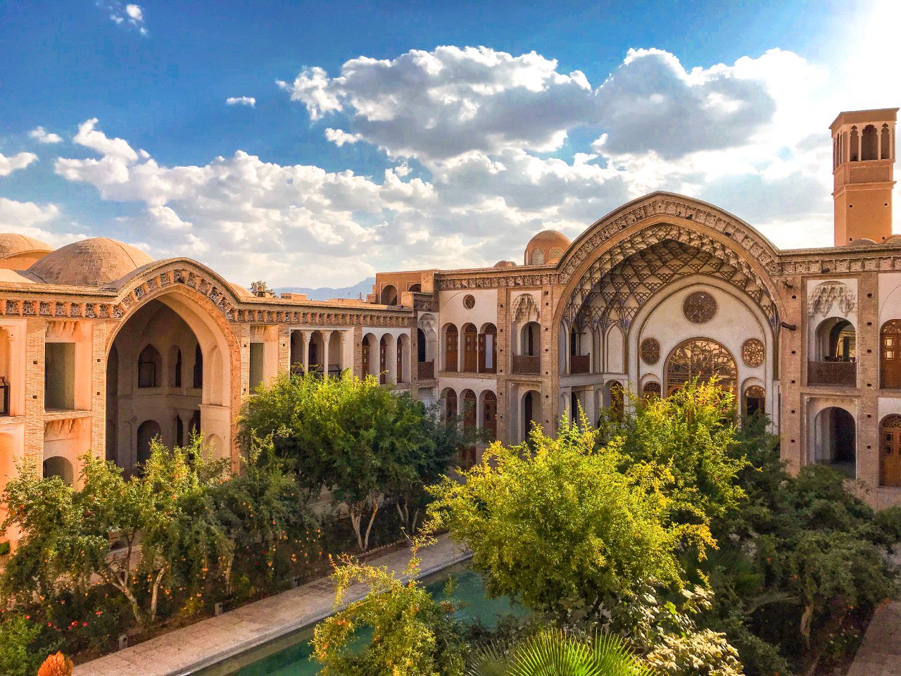 خانه عامری ها