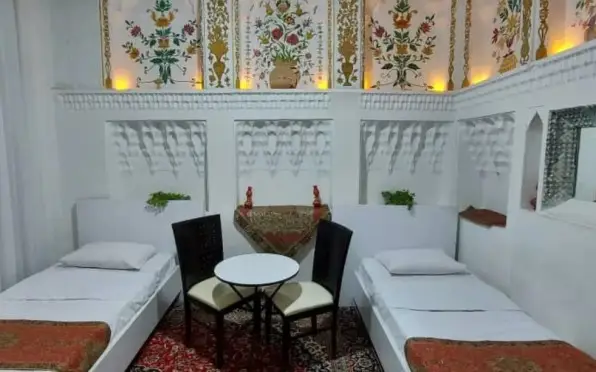اقامتگاه بومگردی طاها و مهسان اصفهان