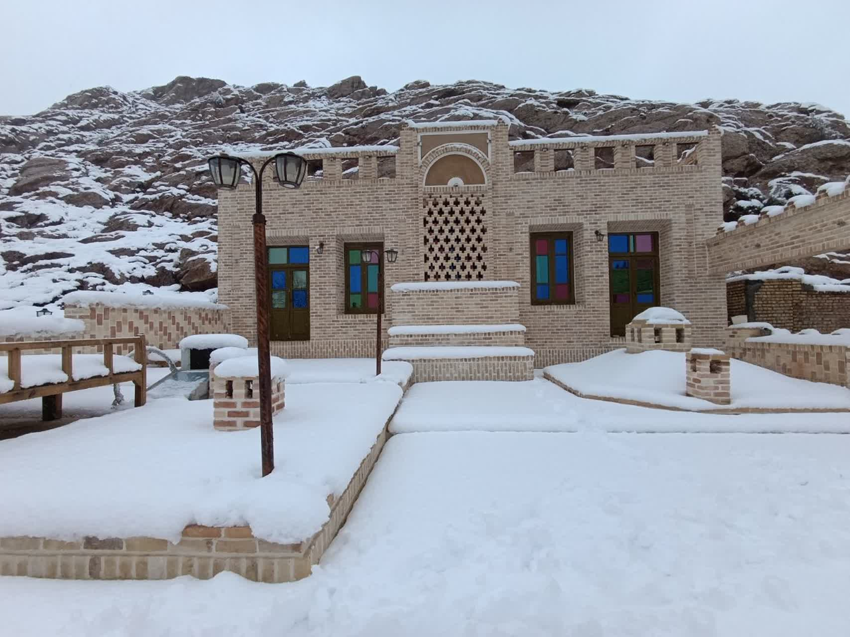 اقامتگاه بومگردی خانه نقلی تفت